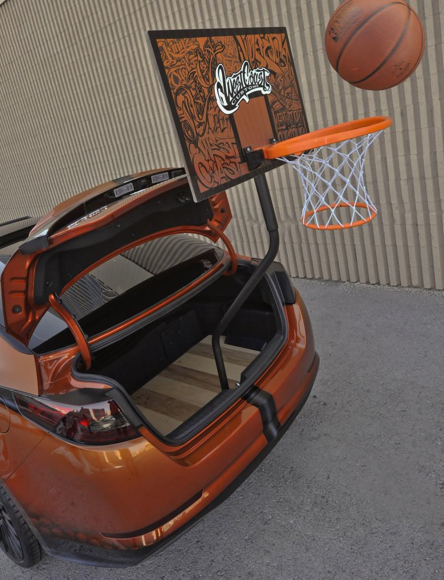 Багажник Kia Optima Hybrid Slam Dunk Blake Griffin (TF) 2011 года  (фото 10 из 10)